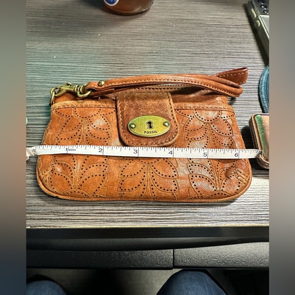 Fossil wallet, brown leather with wrist strap - Picture 8 of 9